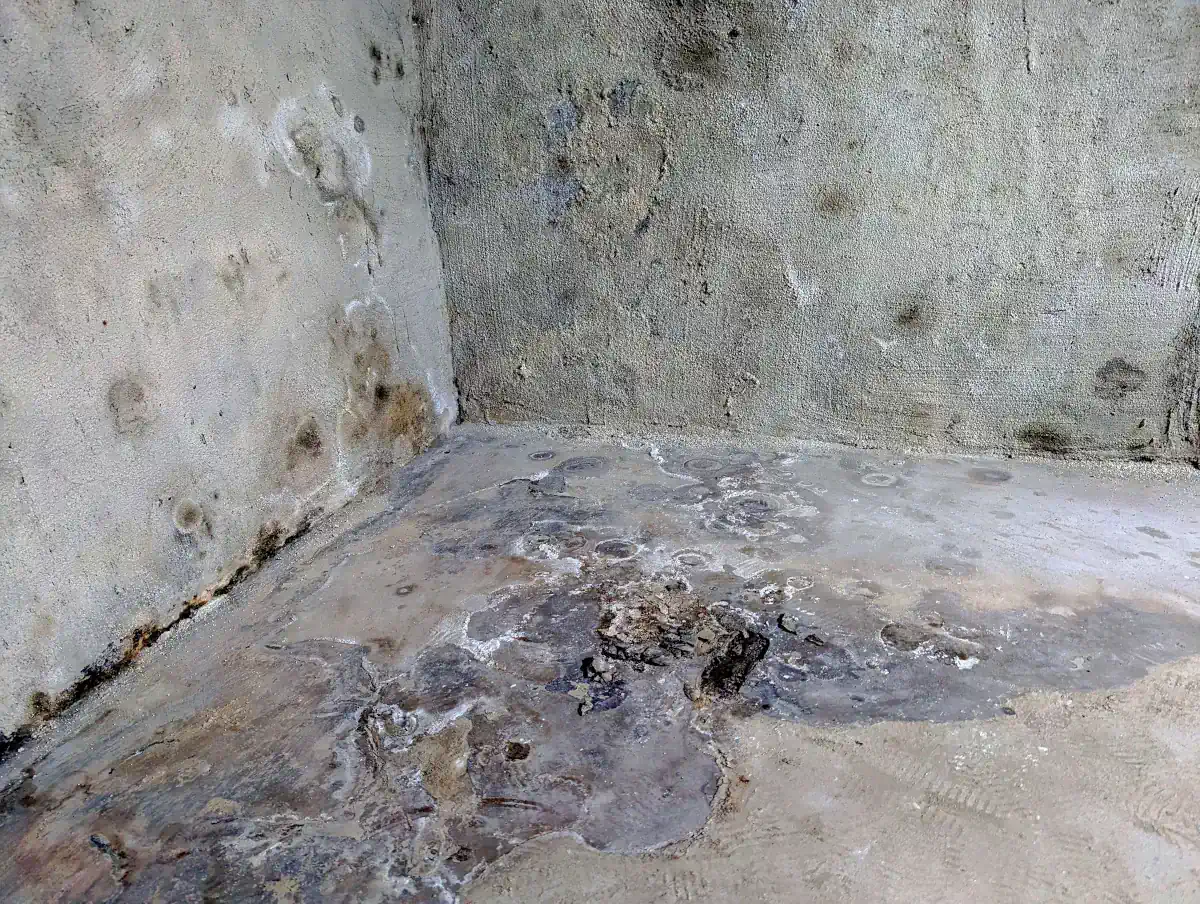 Defekte Bodenplatte (1)